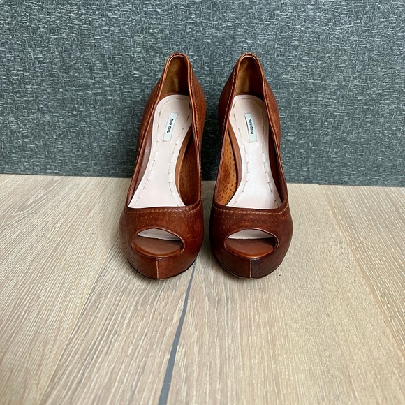 Miu Miu Brown Platform Heels Size 35 1/2 - Picture 16 of 16